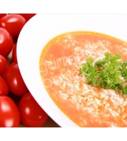 Pirinçli terbiyeli domates çorbası Pirinçli terbiyeli domates çorbası